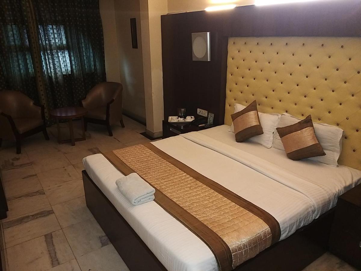 Chanson Grand Westend Delhi  Luaran gambar